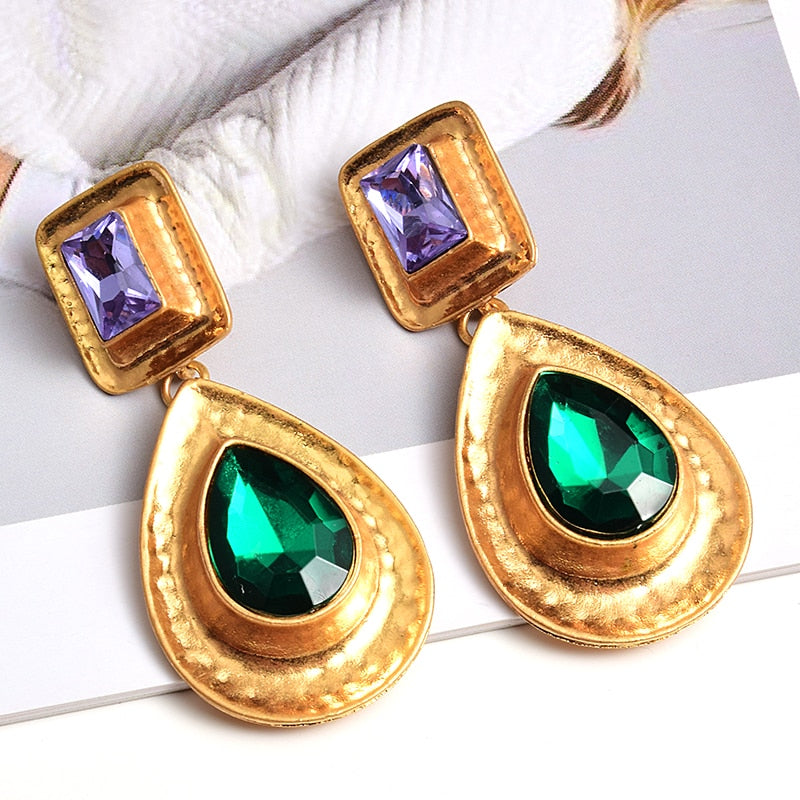 Fashion Metal Heart-Shaped Diamond Earrings – Elegant Statement Jewelry for Women