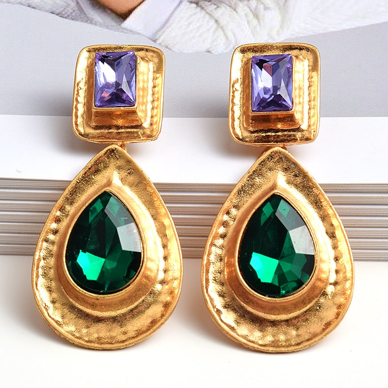 Fashion Metal Heart-Shaped Diamond Earrings – Elegant Statement Jewelry for Women