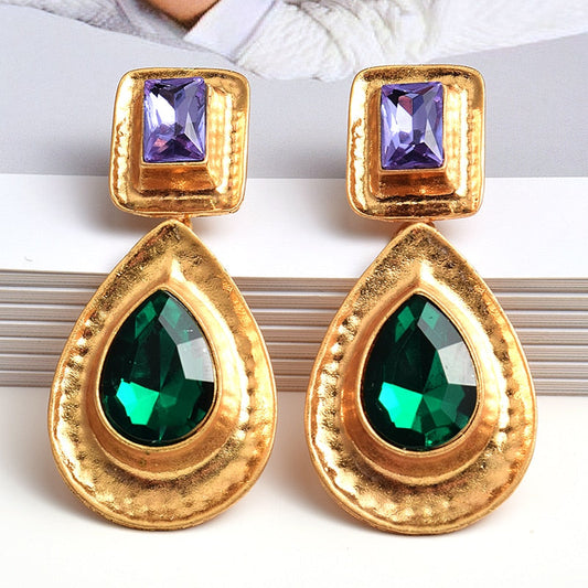 Fashion Metal Heart-Shaped Diamond Earrings – Elegant Statement Jewelry for Women