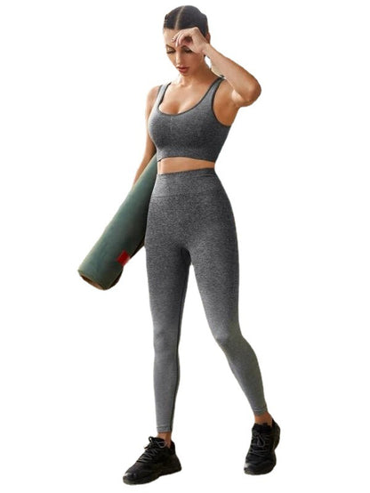 Women’s Seamless Sportswear Set – Gradient Yoga Suit with Beautiful Back Sports Bra & Fitness Trousers