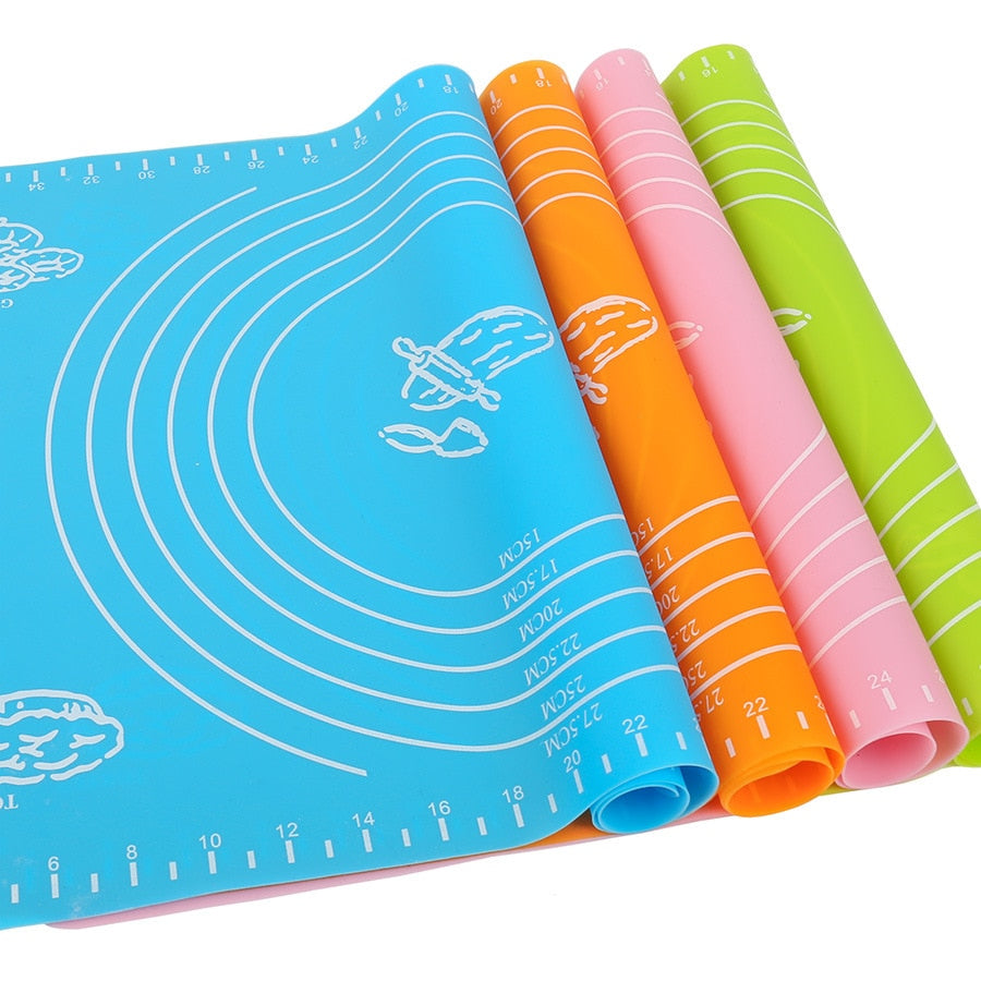 Extra-large silicone baking mat with non-stick surface. Ideal for rolling dough, pizza, macarons, and pastries—reusable, flexible, and easy to clean.