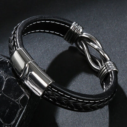 Bold men’s punk leather bracelet crafted with titanium steel. Durable, stylish, and edgy—perfect for daily wear, street fashion, and biker looks.