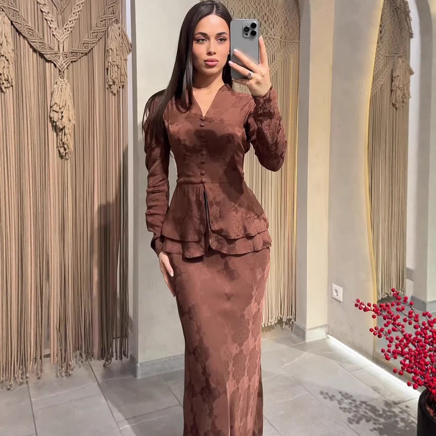 Women's Literary Retro Floral V-Neck Long Sleeve Fitted Maxi Dress – Dark Brown