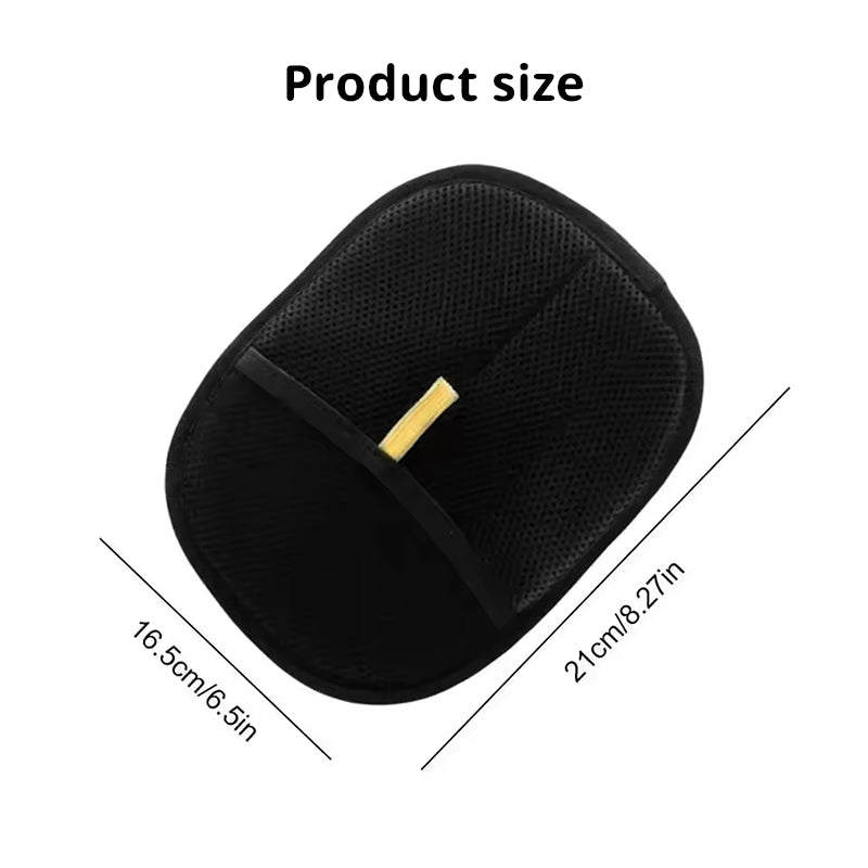 3-in-1 static pet hair removal gloves for grooming, deshedding, and cleaning fur from furniture, clothes, and carpets—gentle, reusable, and easy to use.