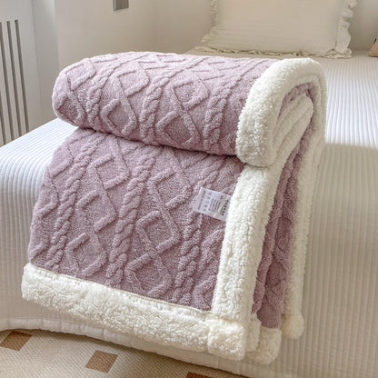 Double-layer polar fleece blanket with ultra-soft texture. Thick, warm, and cozy—perfect for autumn/winter use on sofas, beds, and office naps.